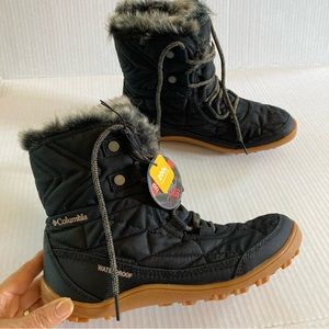 Columbia Minx Shorty 111 Water Proof Boots Size 7